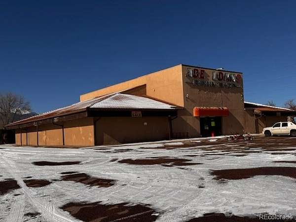 2.62 Acres of Improved Commercial Land for Sale in Colorado Springs, Colorado