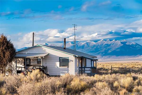 40 Acres of Land with Home for Sale in Moffat, Colorado