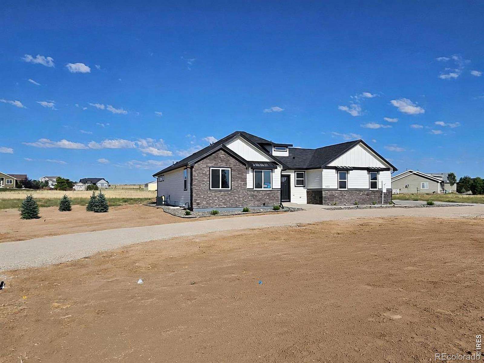 1.59 Acres of Land with Home for Sale in Platteville, Colorado