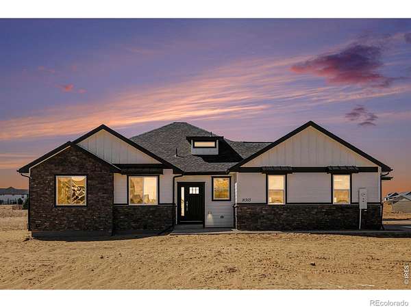 1.59 Acres of Land with Home for Sale in Platteville, Colorado