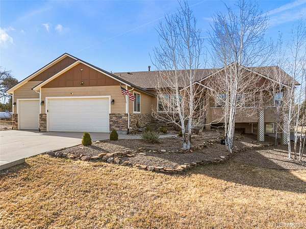 1.63 Acres of Land with Home for Sale in Trinidad, Colorado