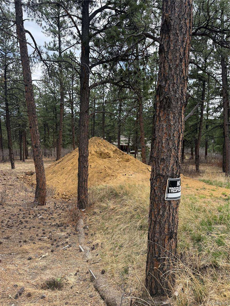 0.91 Acres of Residential Land for Sale in Larkspur, Colorado