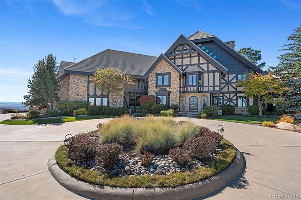 40 Acres of Recreational Land with Home for Sale in Sedalia, Colorado