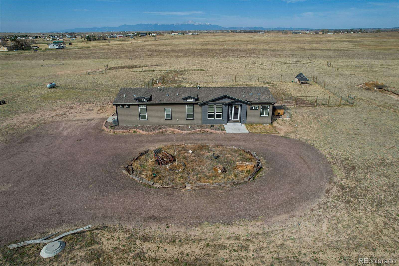 37.3 Acres of Agricultural Land with Home for Sale in Peyton, Colorado