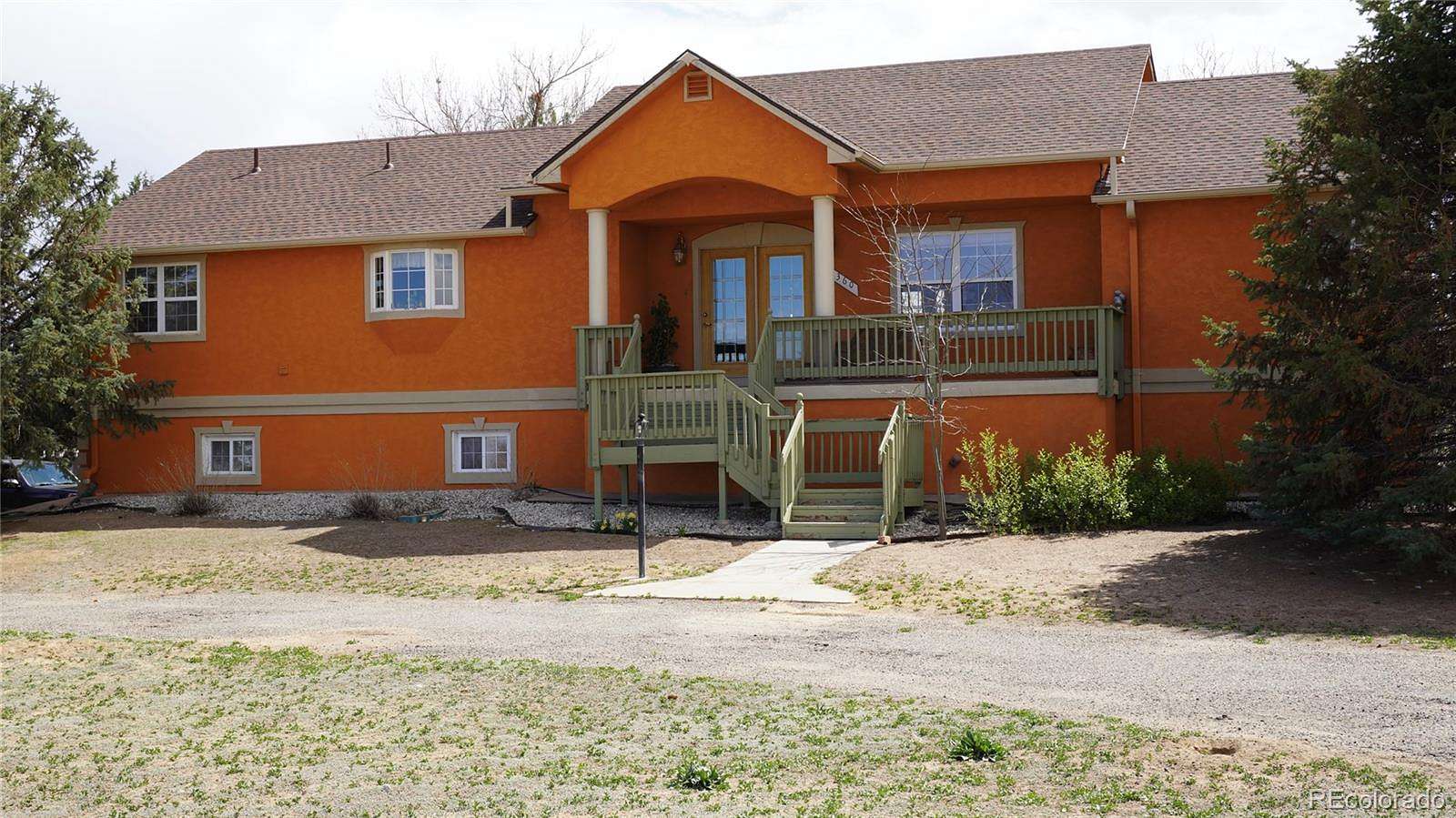 2.5 Acres of Land with Home for Sale in Aurora, Colorado