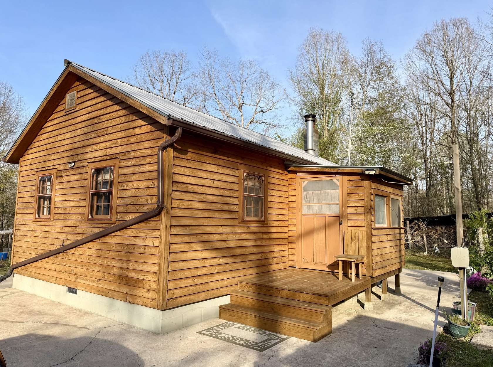 1.8 Acres of Land with Home for Sale in Beersheba Springs, Tennessee