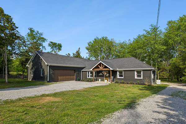 1.79 Acres of Land with Home for Sale in Mount Juliet, Tennessee