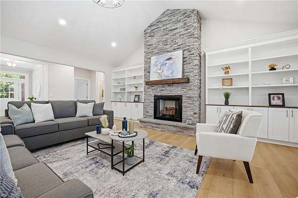 1.59 Acres of Land with Home for Sale in Smithfield, Virginia