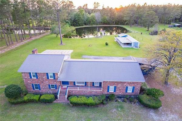 4 Acres of Land with Home for Sale in Blackshear, Georgia