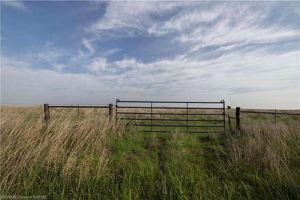 39.9 Acres of Agricultural & Residential Land for Sale in Morrison, Oklahoma