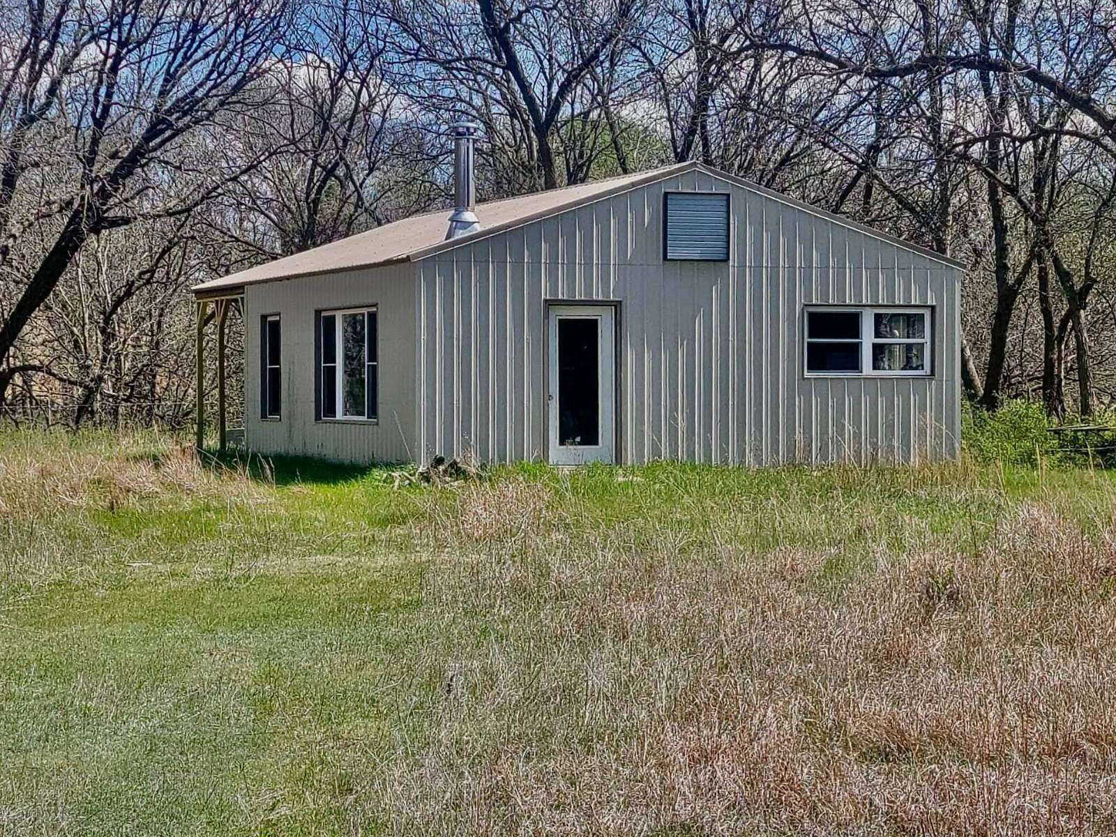 20.1 Acres of Land with Home for Sale in Lebanon, Kansas