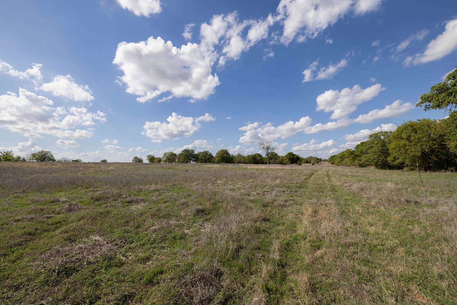 7.5 Acres of Residential Land for Sale in Duncan, Oklahoma