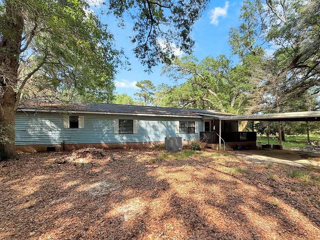 4.4 Acres of Land with Home for Sale in Camilla, Georgia