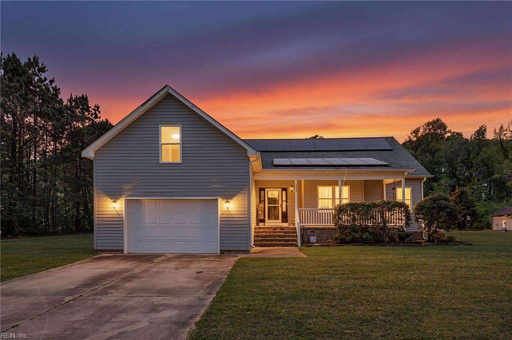 4 Acres of Land with Home for Sale in Suffolk, Virginia