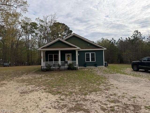 5.82 Acres of Land with Home for Sale in Zuni, Virginia