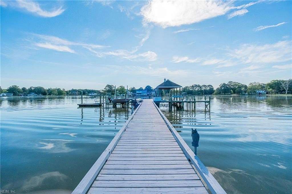 4.74 Acres of Land with Home for Sale in Yorktown, Virginia
