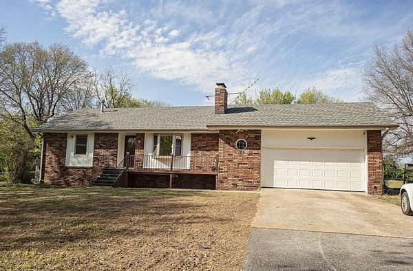 2 Acres of Land with Home for Sale in Springfield, Missouri