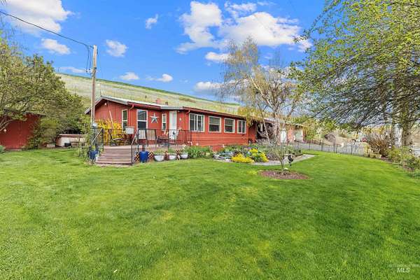 3.8 Acres of Land with Home for Sale in Culdesac, Idaho