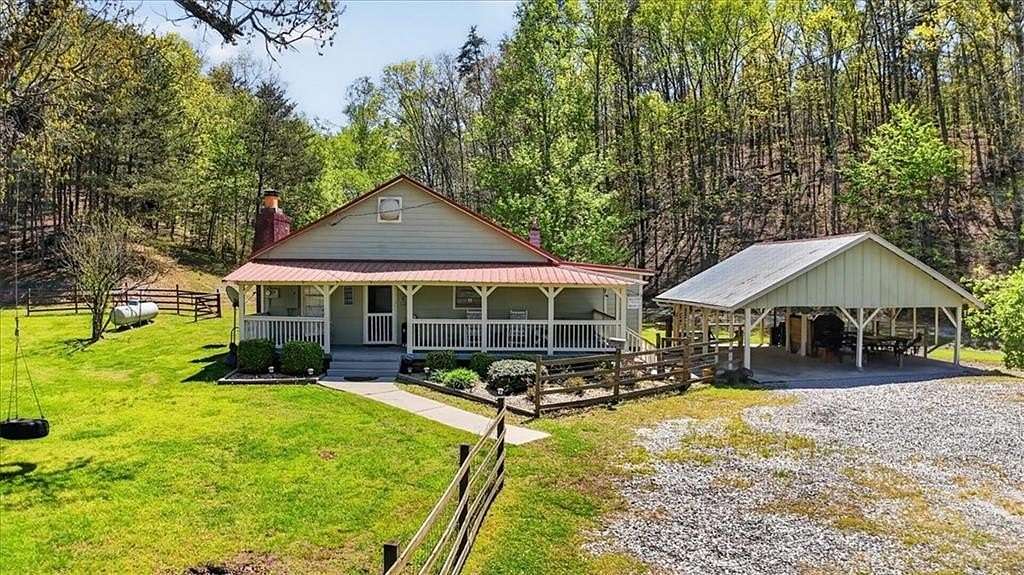 27.6 Acres of Land with Home for Sale in Ranger, Georgia