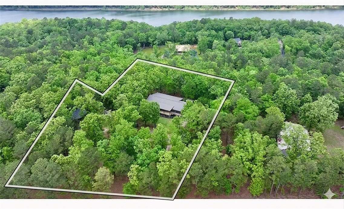 4.67 Acres of Land with Home for Sale in Monroe Township, Arkansas