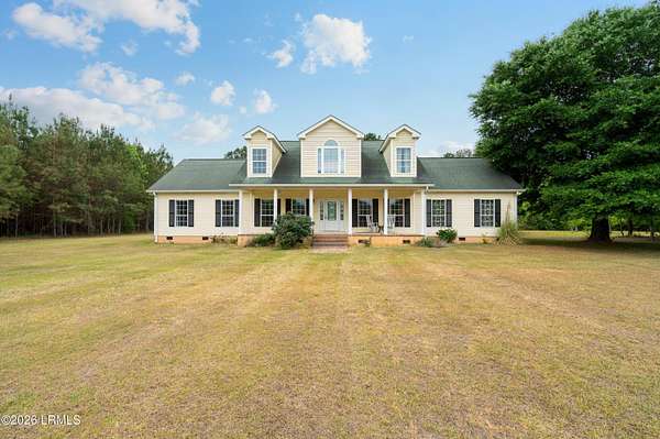 7 Acres of Land with Home for Sale in Fairfax, South Carolina