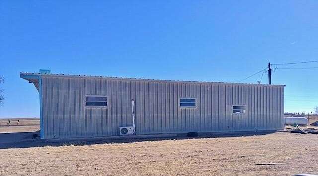 1.89 Acres of Improved Commercial Land for Sale in Silverton, Texas