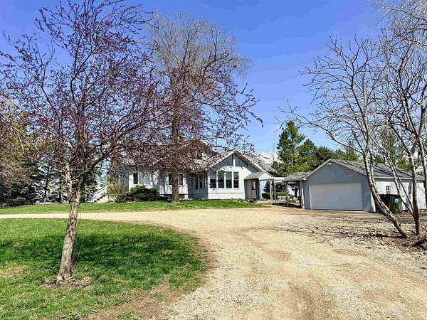 5 Acres of Land with Home for Sale in Newell, Iowa