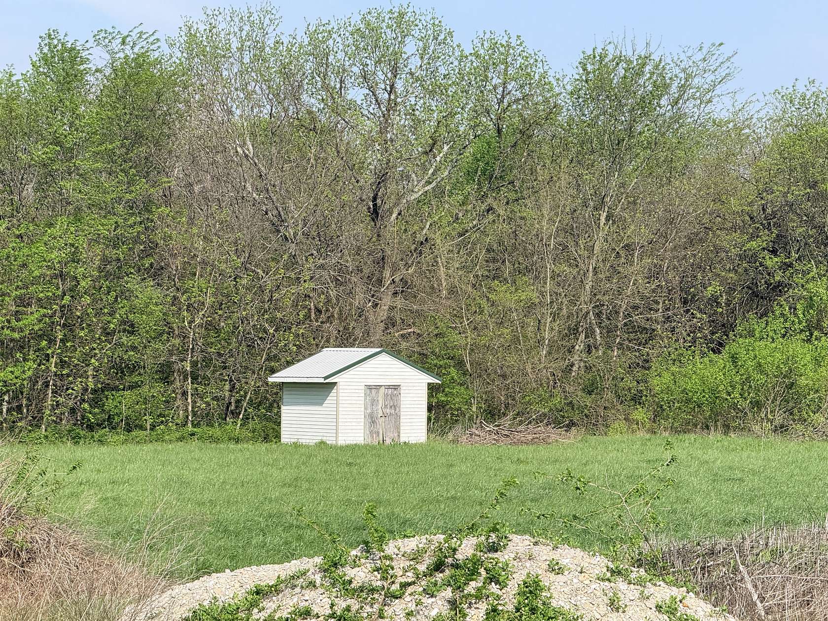 3 Acres of Residential Land for Sale in Sedalia, Missouri