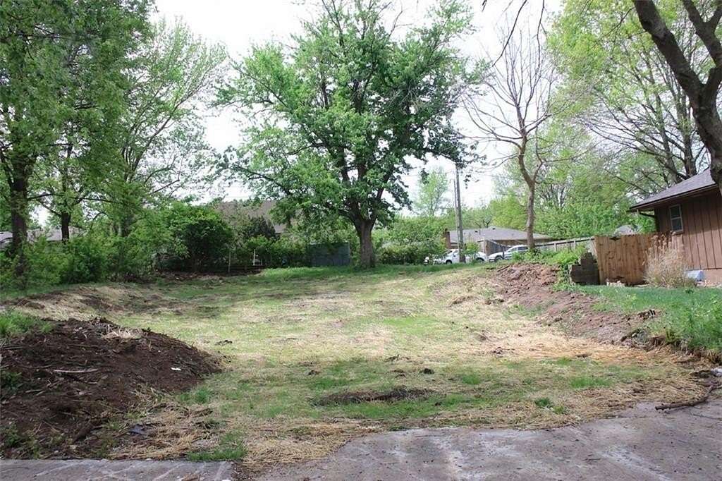 0.18 Acres of Residential Land for Sale in Independence, Missouri