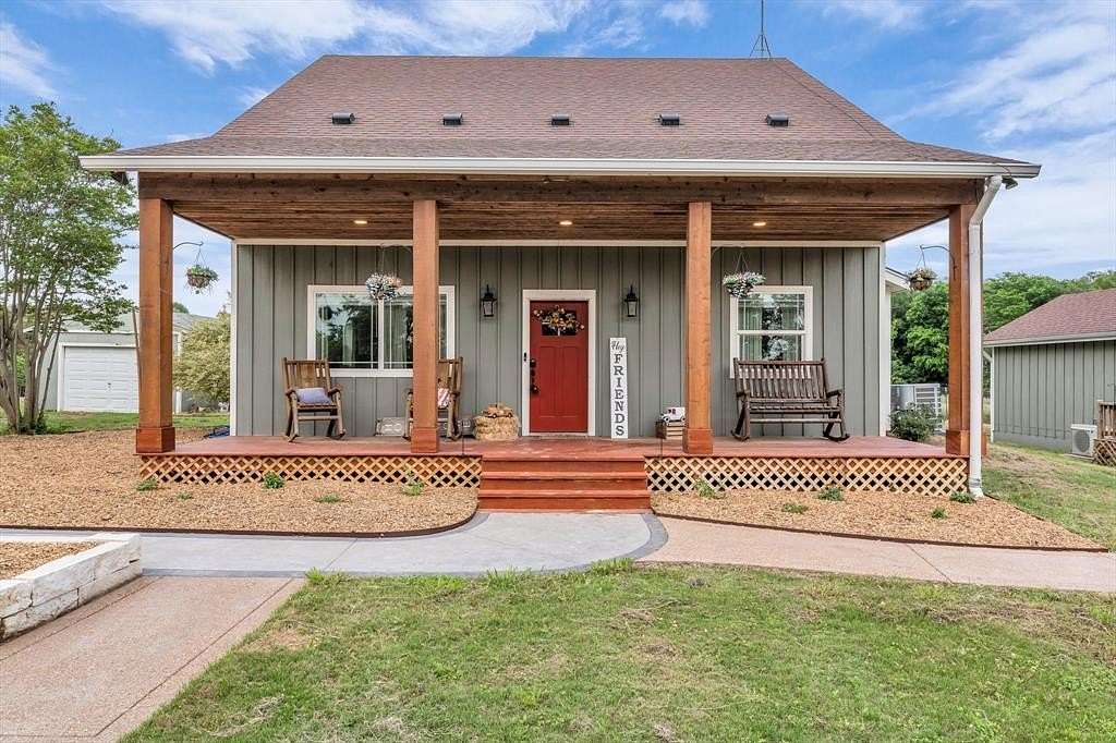 2.46 Acres of Land with Home for Sale in Waco, Texas