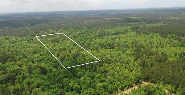 10.3 Acres of Land for Sale in Jefferson, Texas