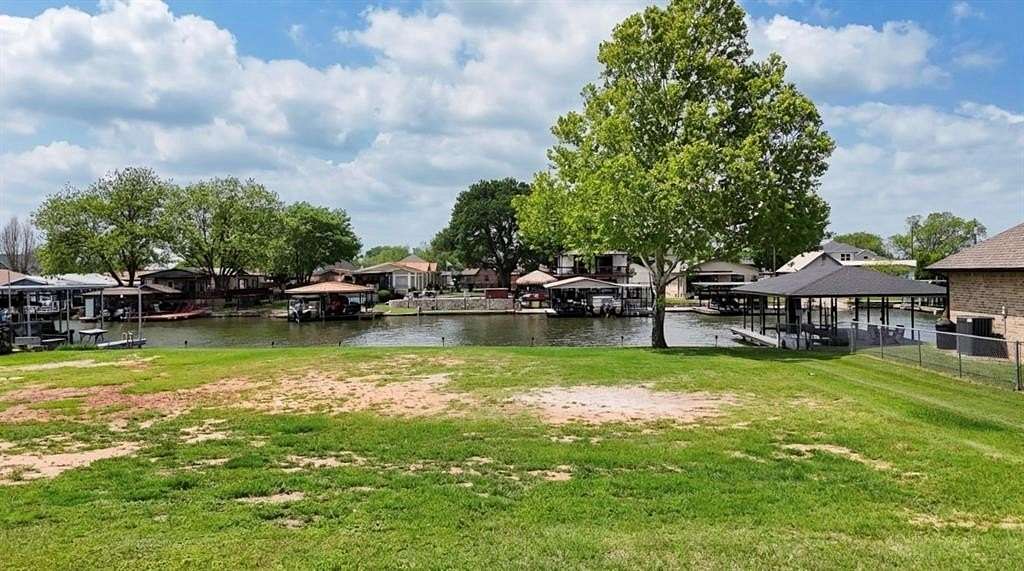 0.15 Acres of Residential Land for Sale in Granbury, Texas