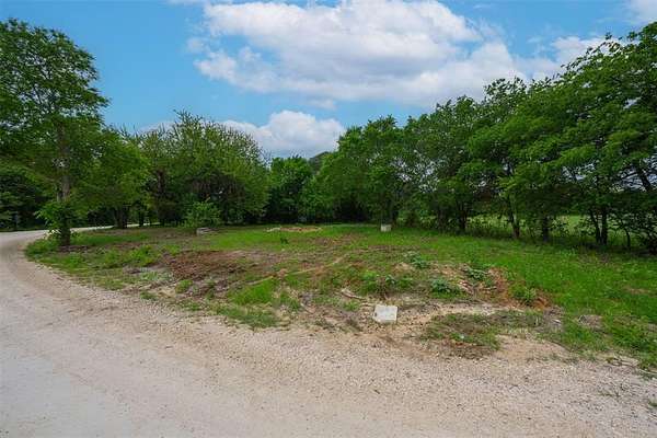 1 Acre of Residential Land for Sale in Cleburne, Texas