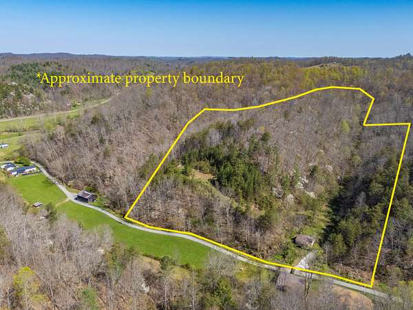 25 Acres of Land with Home for Sale in West Liberty, Kentucky