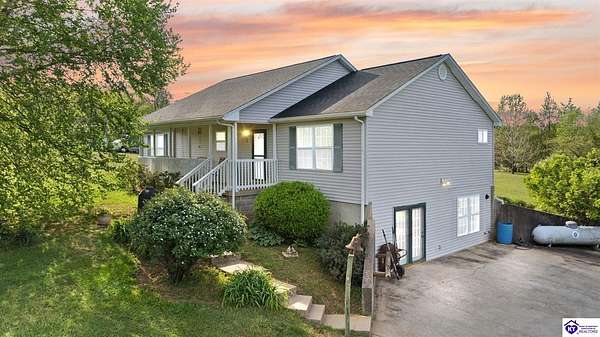 5 Acres of Land with Home for Sale in Elizabethtown, Kentucky