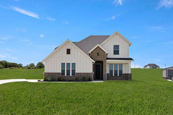 1.5 Acres of Land with Home for Sale in Springtown, Texas