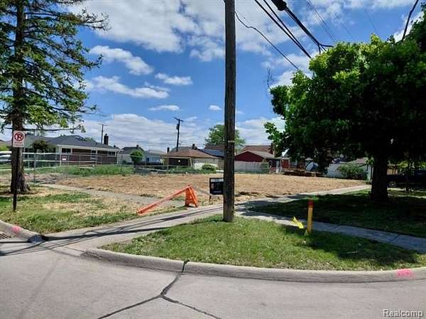 0.13 Acres of Residential Land for Sale in Southgate, Michigan