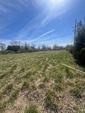 1 Acre of Residential Land for Sale in Muskogee, Oklahoma
