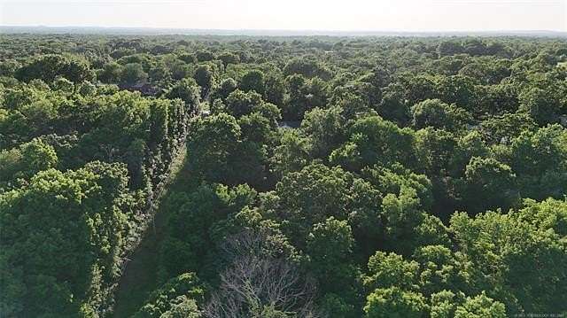 1 Acre of Residential Land for Sale in Broken Arrow, Oklahoma