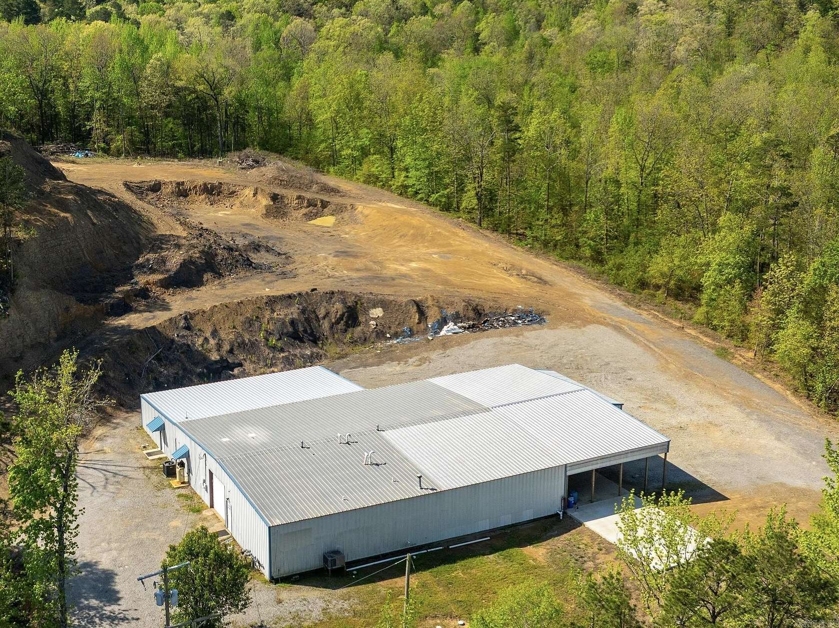 2.85 Acres of Improved Commercial Land for Sale in Pangburn, Arkansas