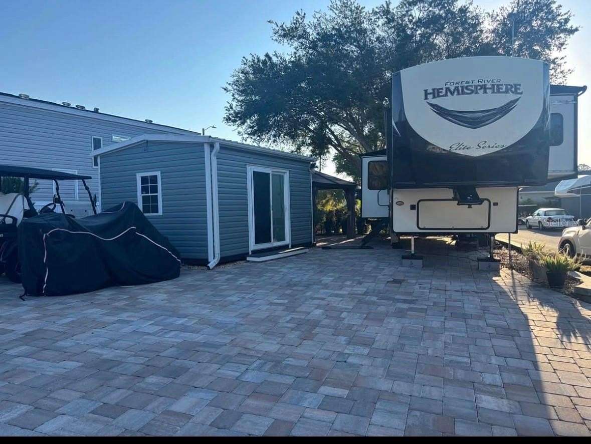 0.05 Acres of Land for Sale in Clermont, Florida