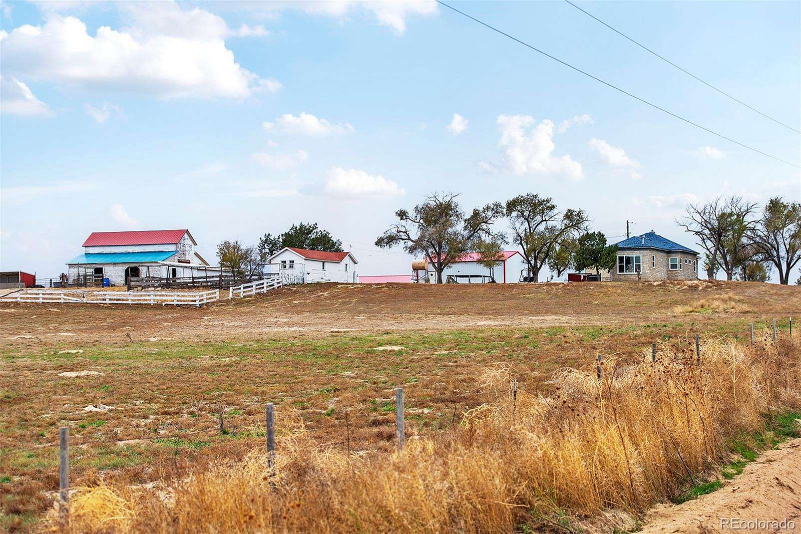 320 Acres of Agricultural Land with Home for Sale in Fort Morgan, Colorado