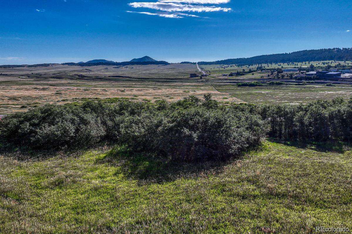 2.47 Acres of Land for Sale in Larkspur, Colorado