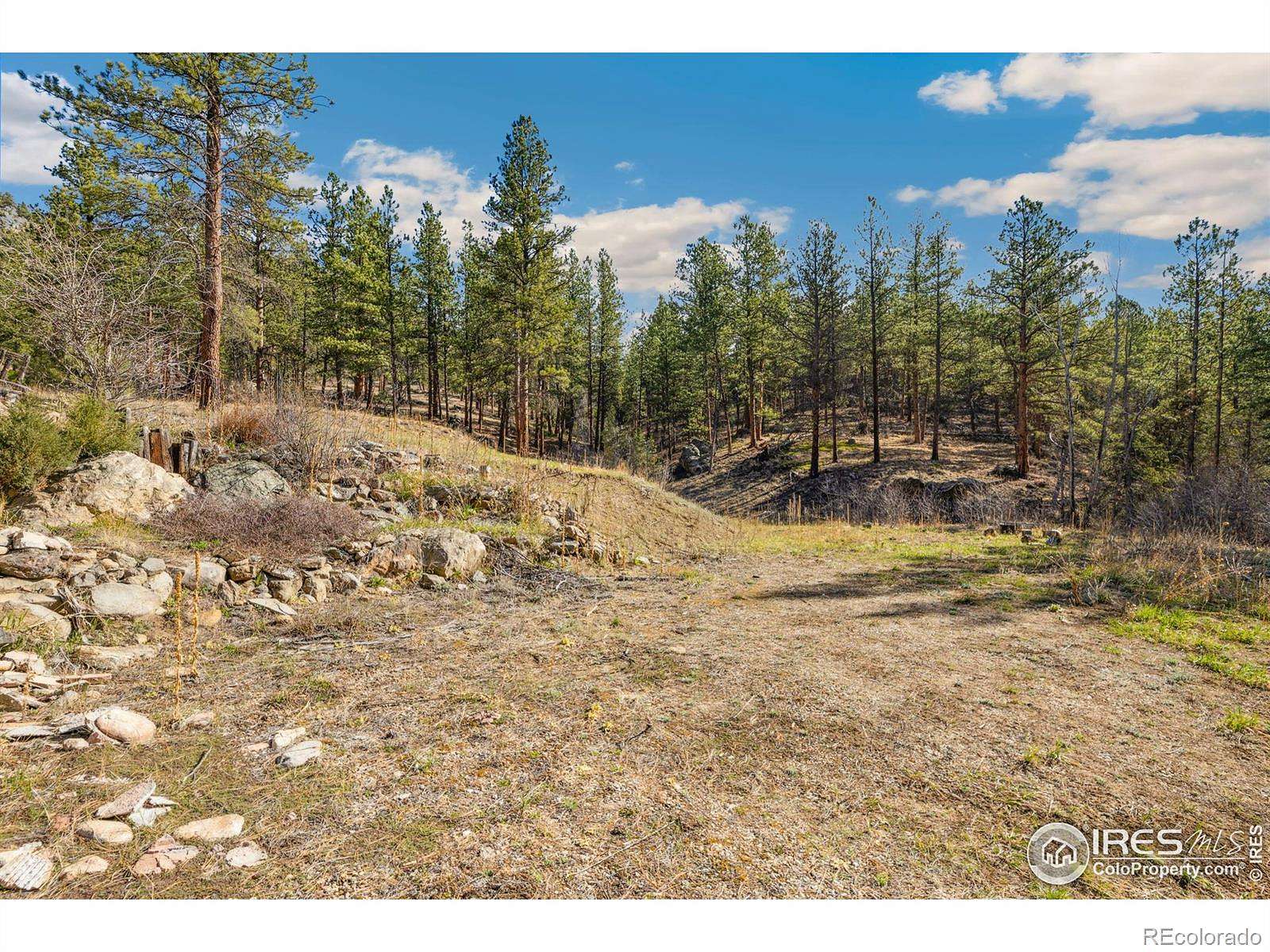 1.2 Acres of Residential Land for Sale in Glen Haven, Colorado