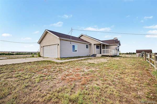 39.7 Acres of Improved Land for Sale in Bennett, Colorado