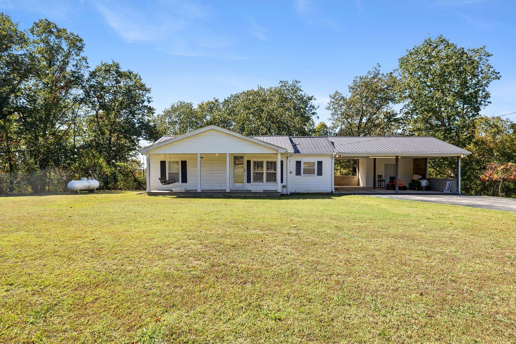 15.5 Acres of Land with Home for Sale in Lyles, Tennessee