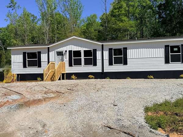 1.5 Acres of Land with Home for Sale in Waterloo, South Carolina
