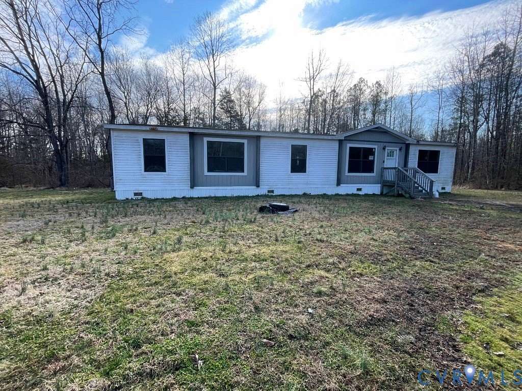 1.72 Acres of Land with Home for Sale in West Point, Virginia