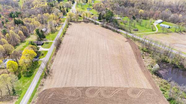 3 Acres of Residential Land for Sale in Buchanan, Michigan