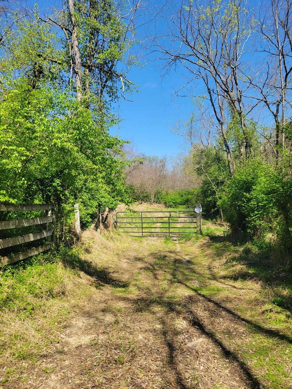 11.5 Acres of Land for Sale in Richmond, Kentucky